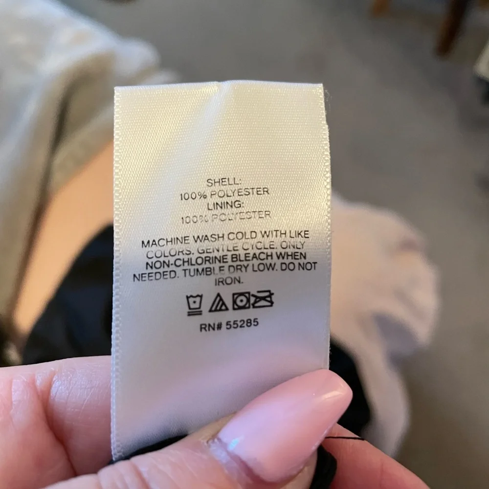 Express Bubble tank with spaghetti straps SZ L - Picture 6 of 7